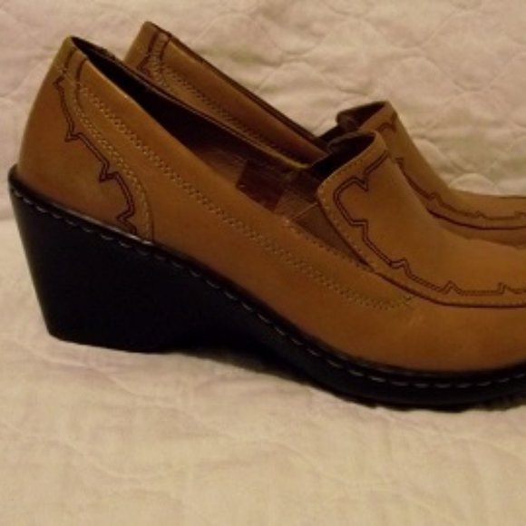 HUSH PUPPIES Wedge  Dress show,  Women's, 7.5 medi - Picture 3 of 7